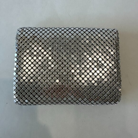 Y&S Silver Metal Mesh Clutch Handbag Purse w/ Optional Chain Strap - Picture 3 of 7